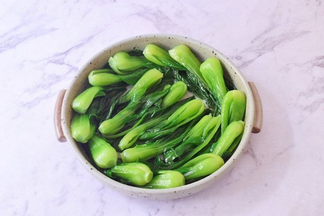 4 loại rau vừa giàu sắt vừa giúp tăng hấp thụ sắt trong cơ thể